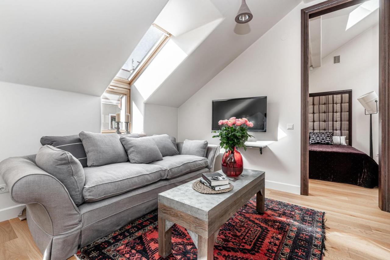 Luxury Gaono In Old Town Apartment วิลนีอุส ภายนอก รูปภาพ