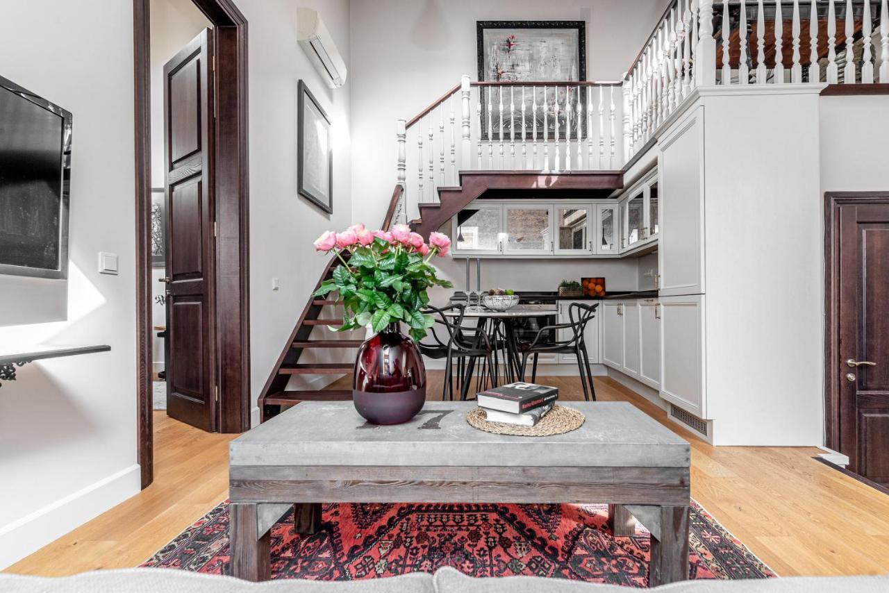 Luxury Gaono In Old Town Apartment วิลนีอุส ภายนอก รูปภาพ