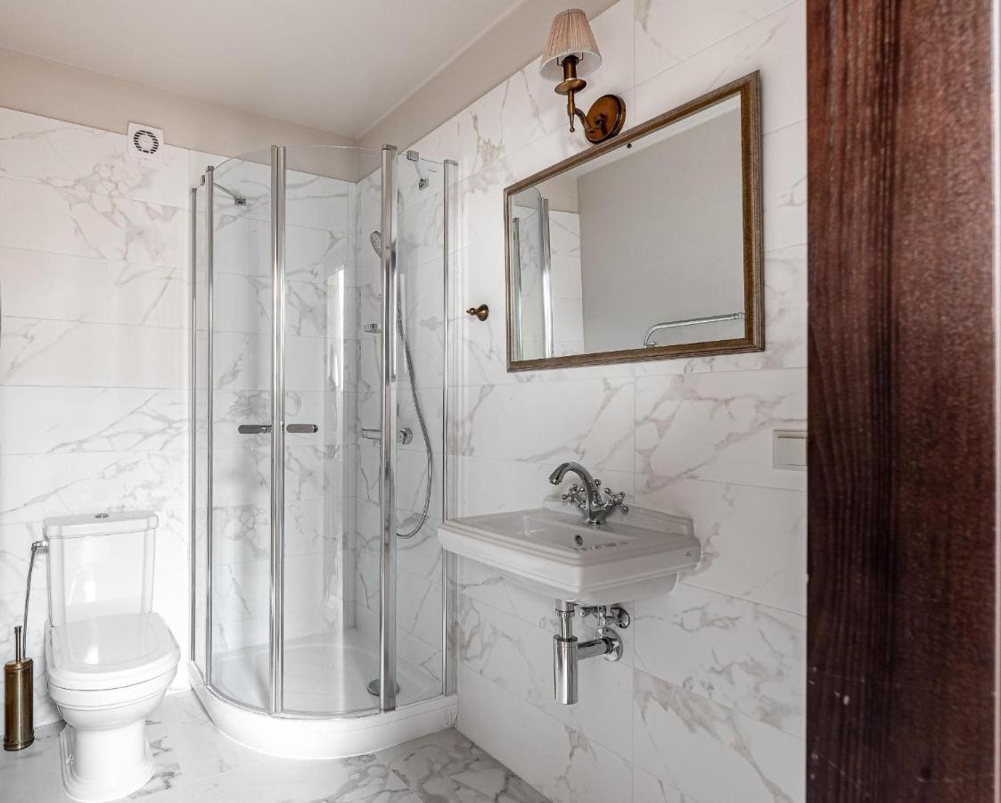 Luxury Gaono In Old Town Apartment วิลนีอุส ภายนอก รูปภาพ