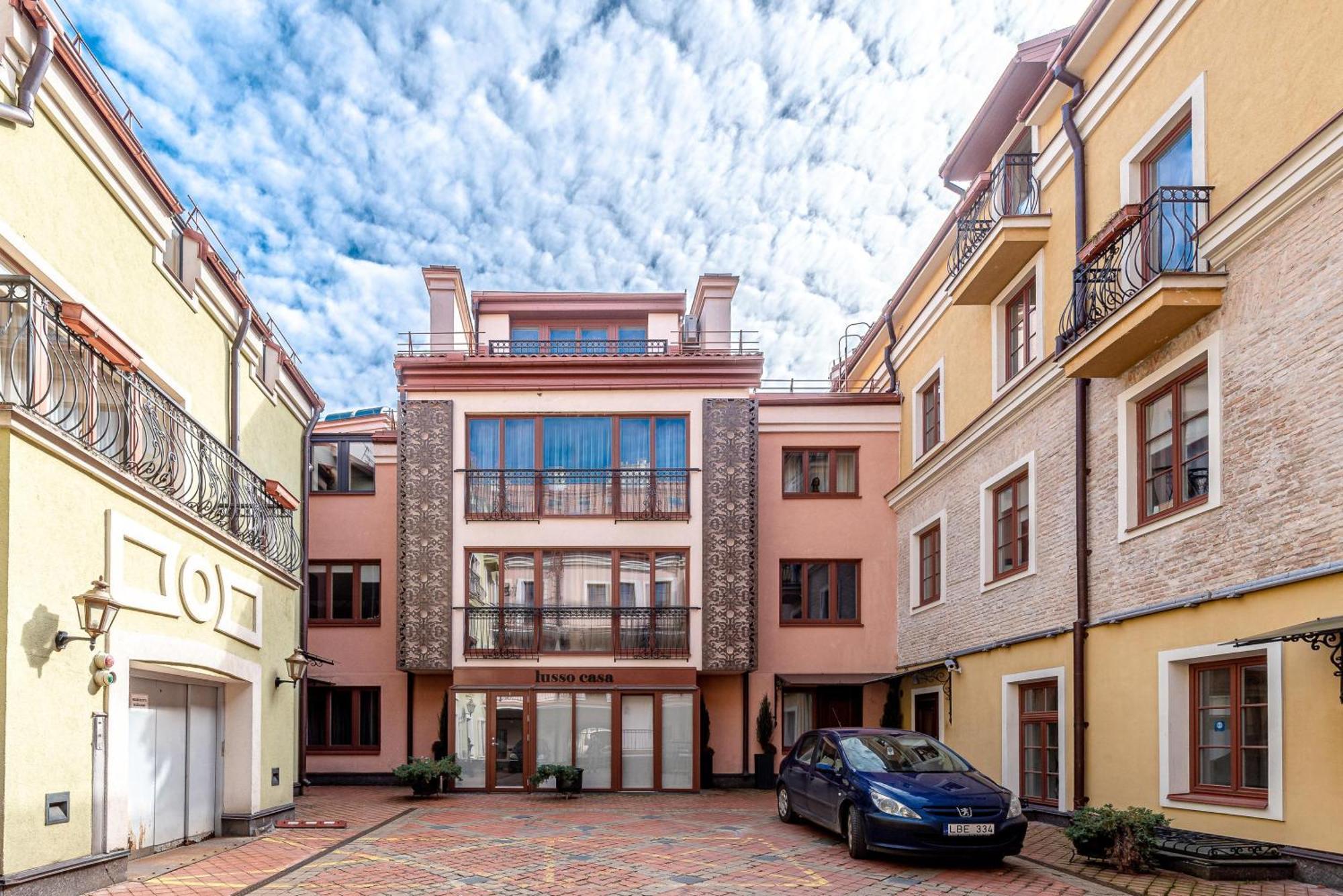 Luxury Gaono In Old Town Apartment วิลนีอุส ภายนอก รูปภาพ